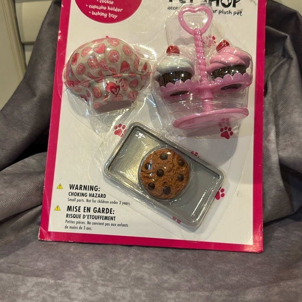 Justice Pet Shop Food Pink Cupcake Holder and Baking‎ Tray Set NEW